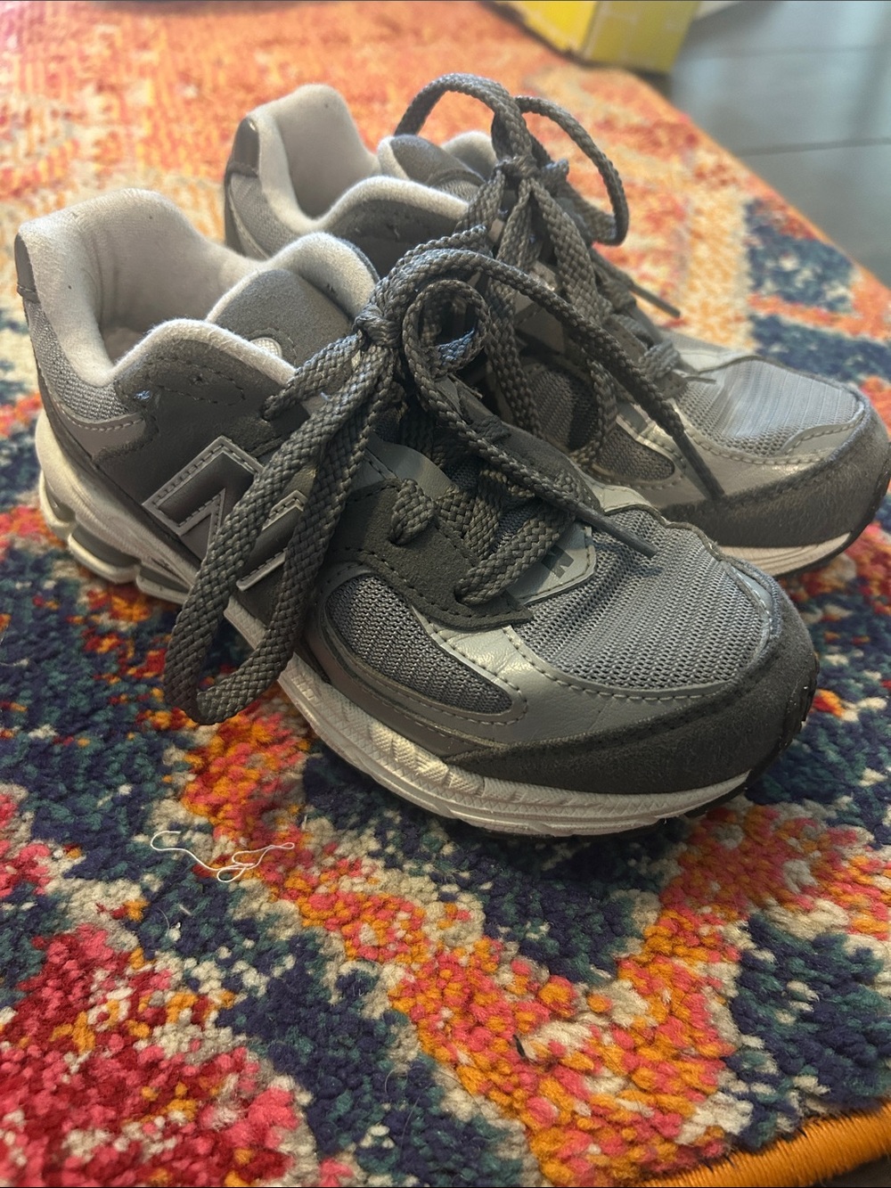 New Balance Kids 2002R sneaker